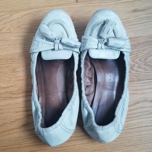 Burberry Cream Flat Shoes